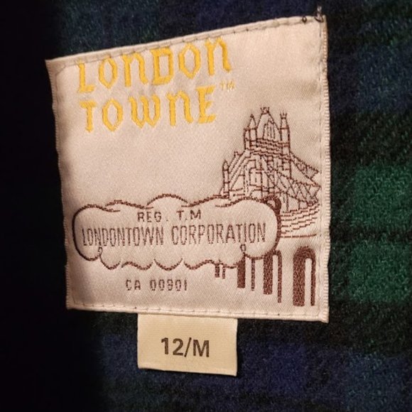 STUNNING VINTAGE London Towne Trenchcoat with matching scarf & removable lining - Picture 5 of 5